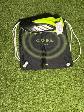 Copa Pure 3 Elite Laceless FG soccer Cleats Mens Size 9
